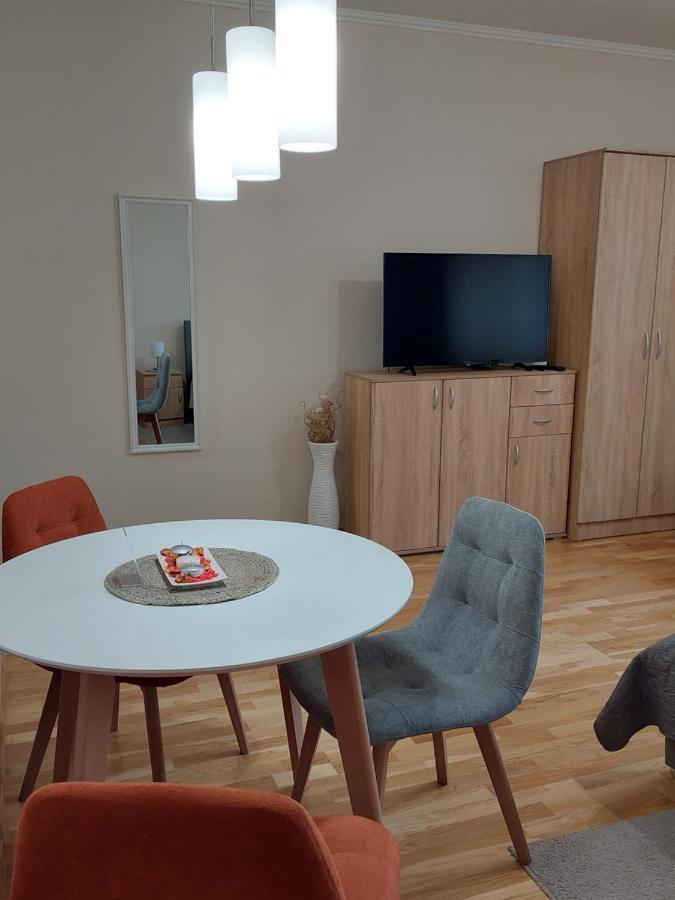 Apartman Miluro Subotica Ngoại thất bức ảnh